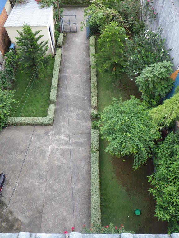 Green Tara Hotel Pokhara Exteriör bild